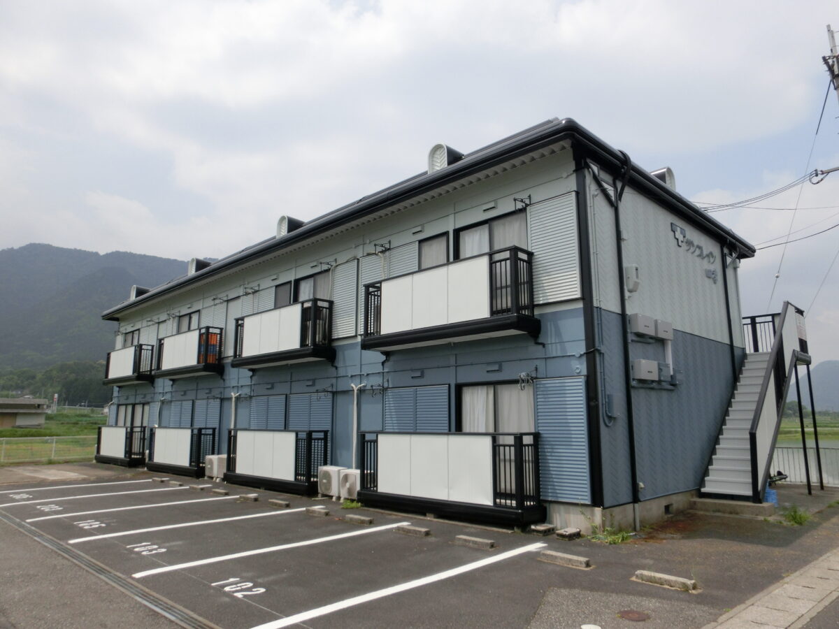 apartment 丹波市春日町黒井